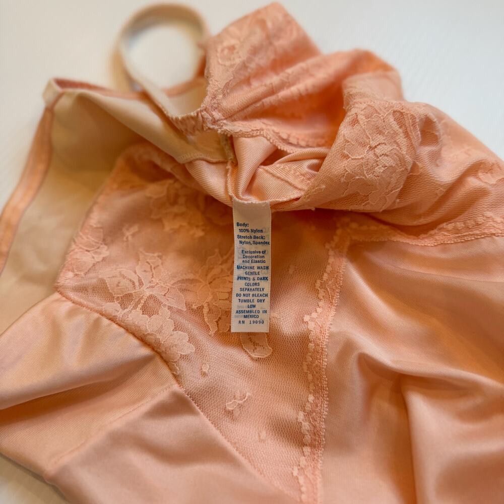 Elegant Vintage Olga Long Gown Peach Lace Maxi Slip Dress Women's 36 Coquette - Picture 4 of 15